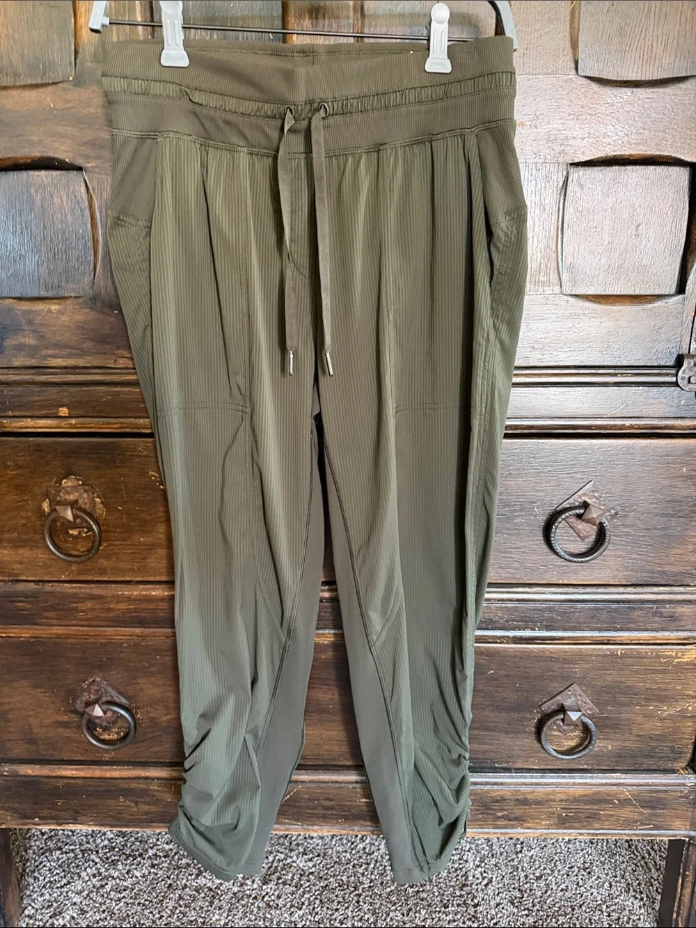 Lululemon Dance Studio Mid-Rise Cropped Pants